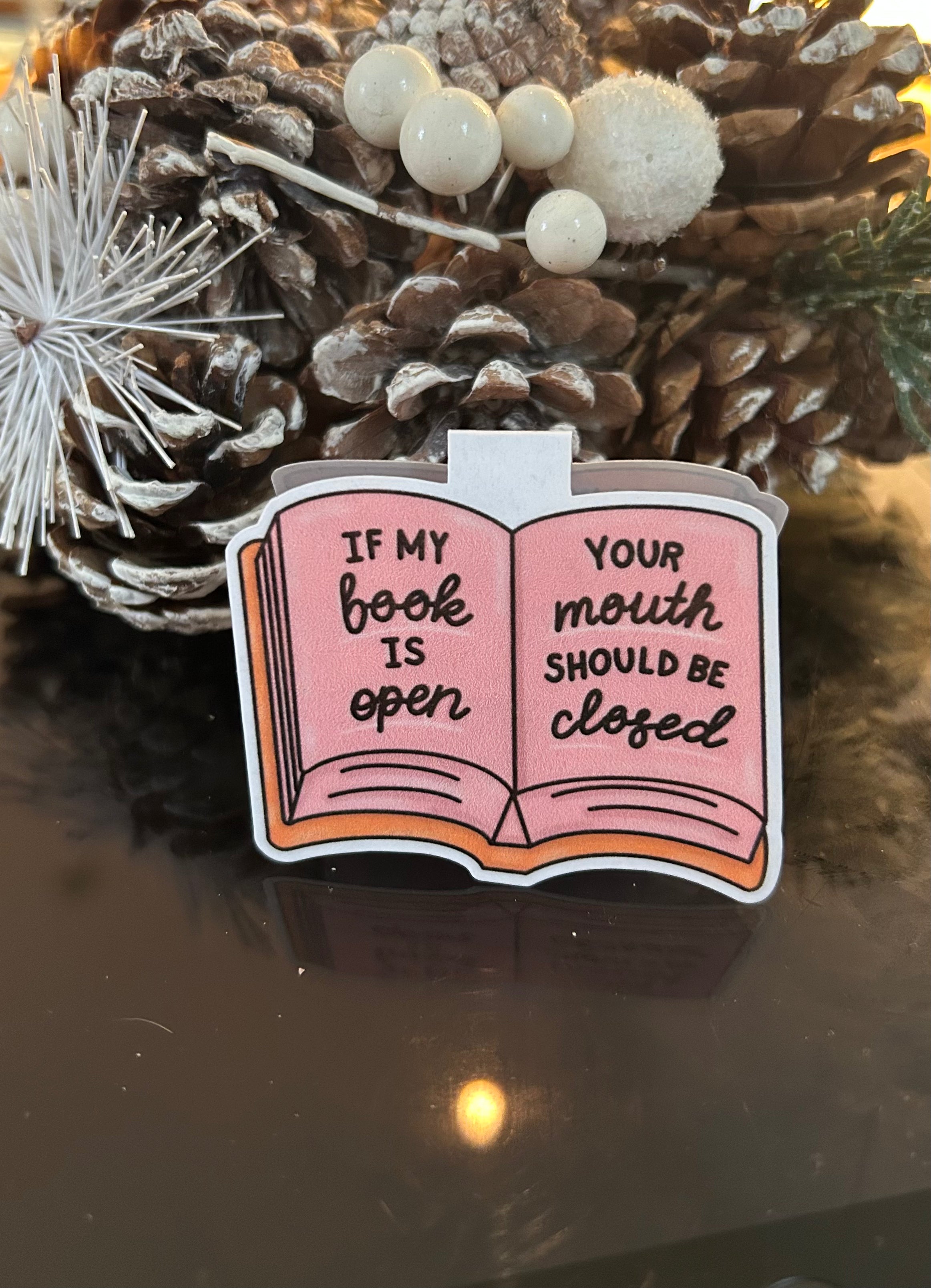 Lesezeichen magnetisch Buch "Book is open"